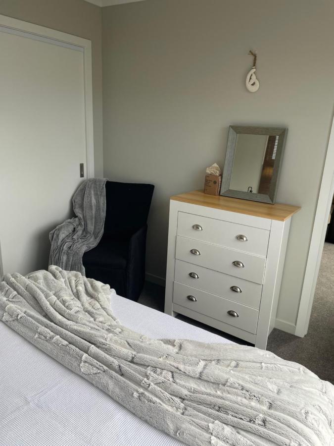 Modern Studio Apartment Motueka Buitenkant foto
