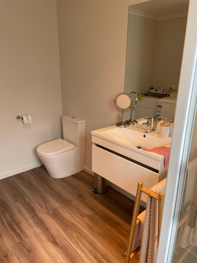 Modern Studio Apartment Motueka Buitenkant foto